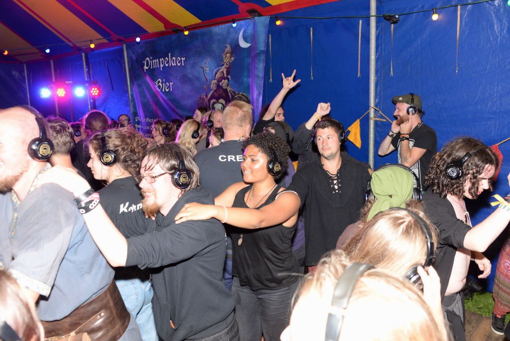 ../Images/Castlefest 2017 Silent disco vrijdag 083.jpg